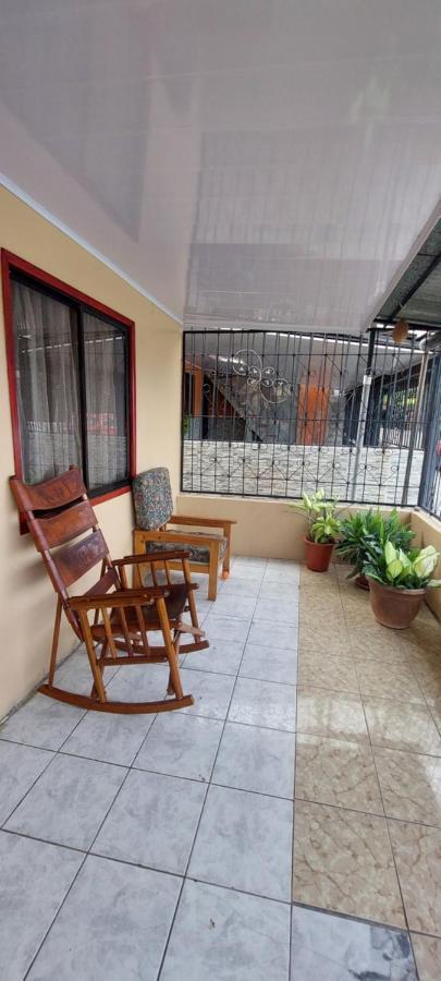 Hostel Casa Marina Puerto Limon Zewnętrze zdjęcie