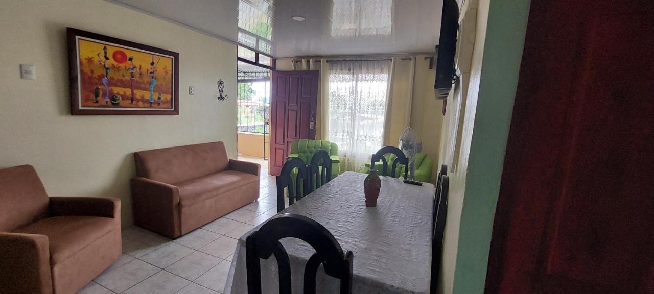 Hostel Casa Marina Puerto Limon Zewnętrze zdjęcie