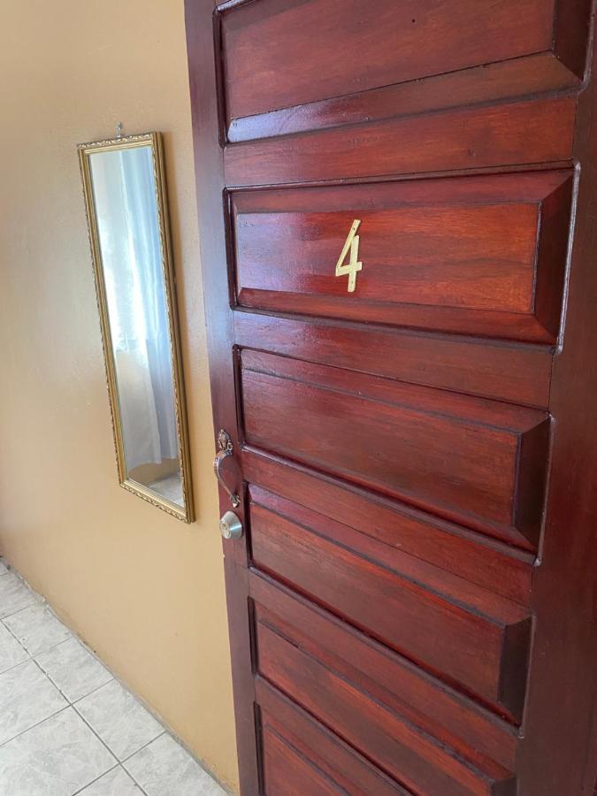 Hostel Casa Marina Puerto Limon Zewnętrze zdjęcie