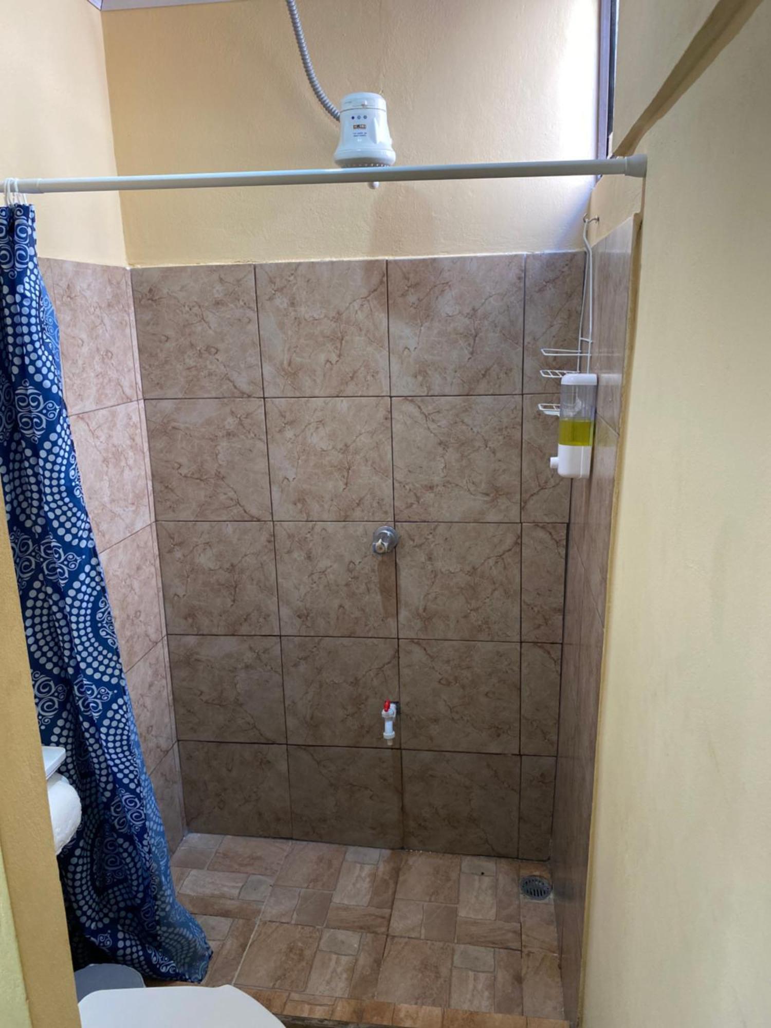 Hostel Casa Marina Puerto Limon Zewnętrze zdjęcie